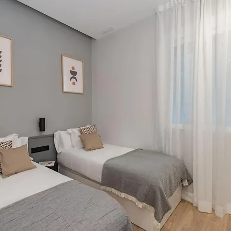 Centro XIII Calle De La Paz 2Br 2Bh Madrid Exterior photo